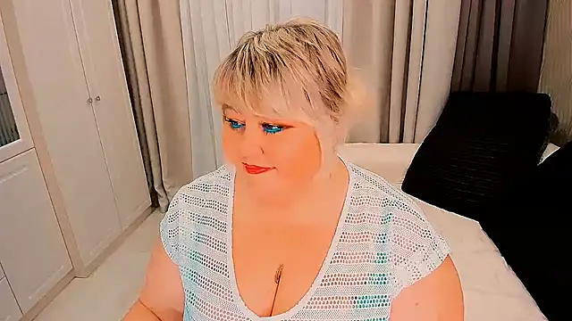 BIGTITSBBW online show from October 22, 6:46 pm