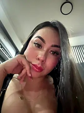 Snapshot of Miss_blue69 chatting on September 24, 1:48 am Miss blue69 online show from September 24, 1:48 am