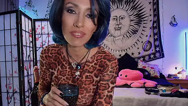 Snapshot of iammistress chatting on September 22, 4:49 pm iammistress online show from September 22, 4:49 pm