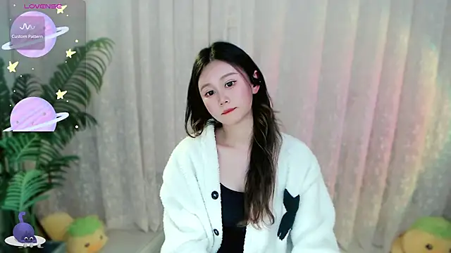 Aimee-520 online show from January 14, 7:35 am