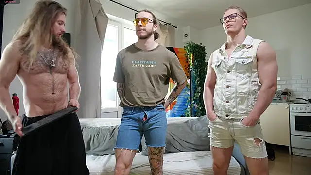 rusbigpaul online show from April 6, 6:36 am