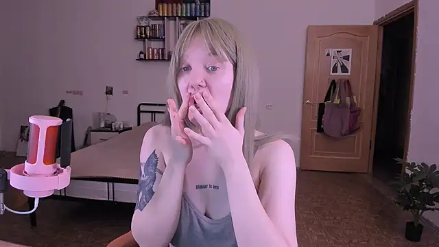 evathority online show from November 23, 4:52 pm