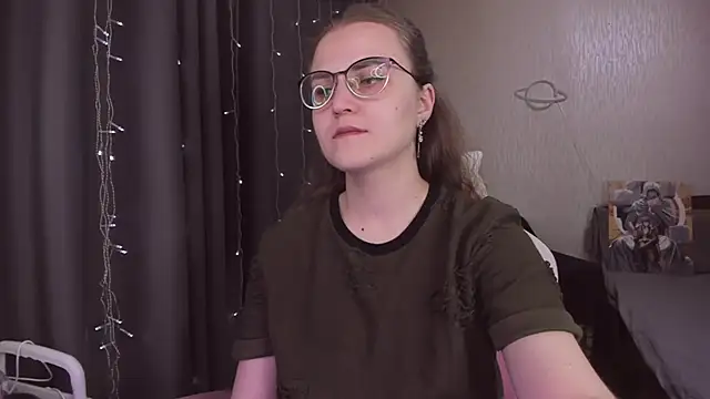 MissBrightShine online show from November 22, 10:51 am