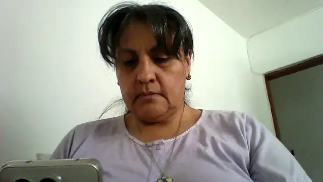 merlyna goldens online show from May 24, 7:13 pm