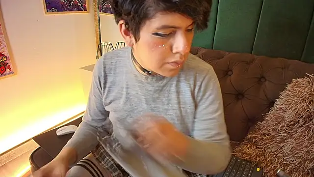 Satuurn  online show from February 20, 2:40 pm