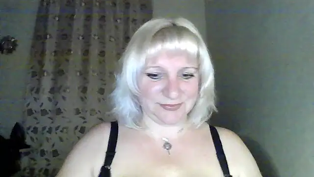 MeilomaWesa online show from October 19, 9:17 pm