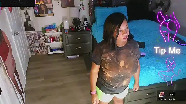 temptressbeauty24 online show from October 22, 3:33 am