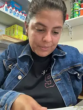 valelo online show from January 15, 8:59 pm