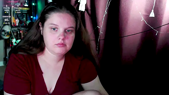 so cute777 online show from October 7, 8:24 pm