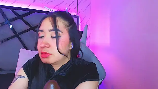 sayumi dirty online show from March 17, 7:40 pm