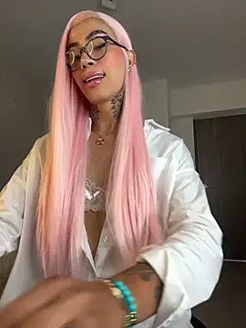 Miss sagitario online show from March 13, 12:50 pm