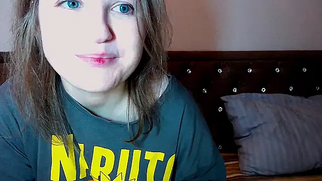 Sara4uu online show from February 13, 11:06 pm