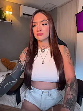 DaniDusan  online show from July 10, 7:25 pm
