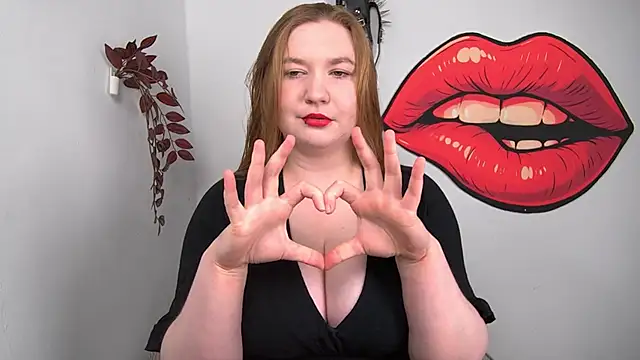 LaraDream online show from April 19, 2:28 pm