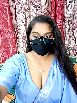 Snapshot of Jasmine_jaaan chatting on September 24, 5:06 am Jasmine jaaan online show from September 24, 5:06 am