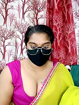 Snapshot of Jasmine_jaaan chatting on October 2, 7:13 am Jasmine jaaan online show from October 2, 7:13 am