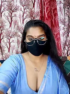 Snapshot of Jasmine_jaaan chatting on October 1, 7:13 am Jasmine jaaan online show from October 1, 7:13 am